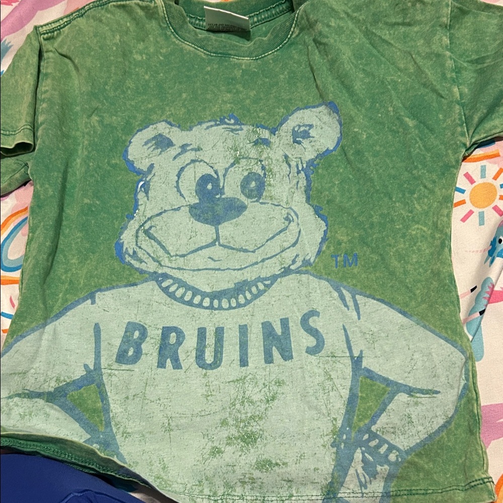 UCLA T shirt